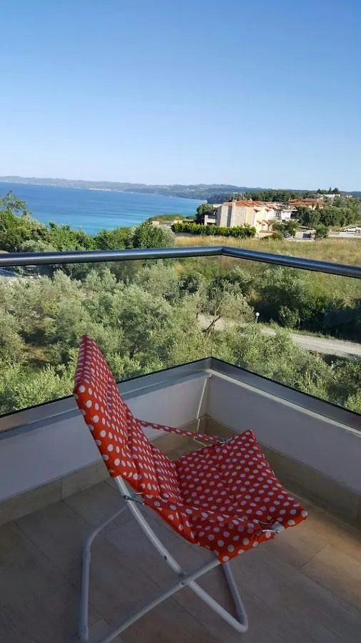 Villa Evita , Penthouse, 53M2 ,Athytos 450M From The Beach Afytos Holiday home
