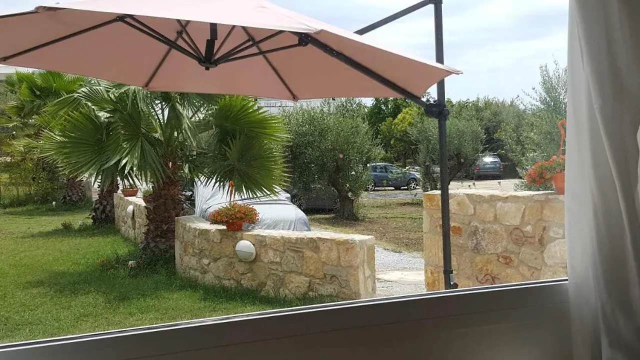 Villa Evita , Penthouse, 53M2 ,Athytos 450M From The Beach Afytos Holiday home