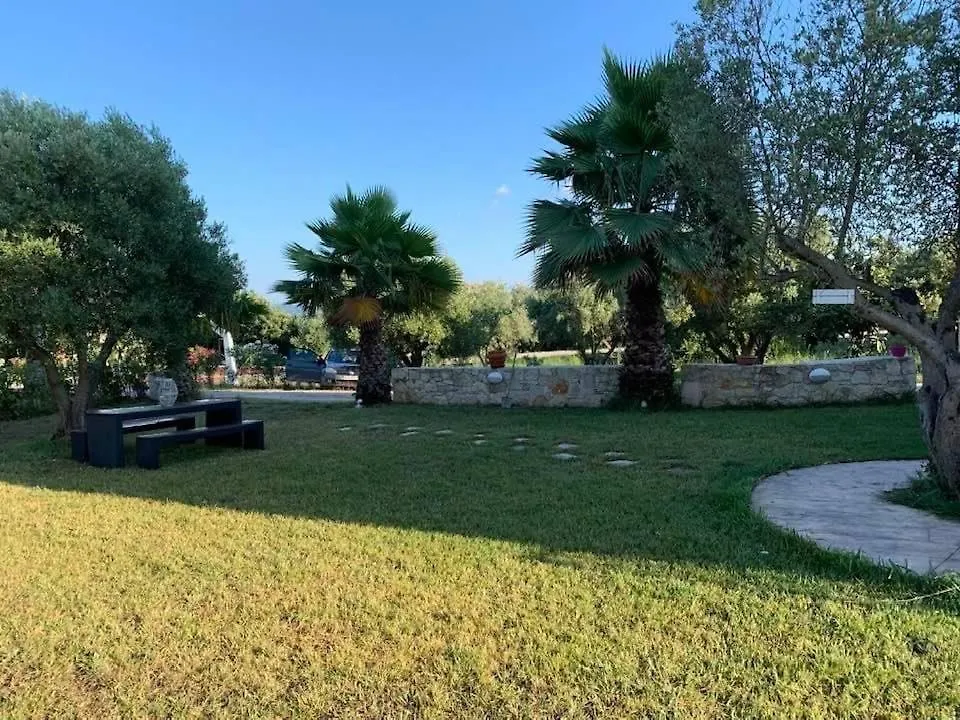 Villa Evita , Penthouse, 53M2 ,Athytos 450M From The Beach Afytos